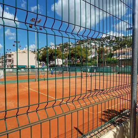 Tenis By Hello Homes Apartment